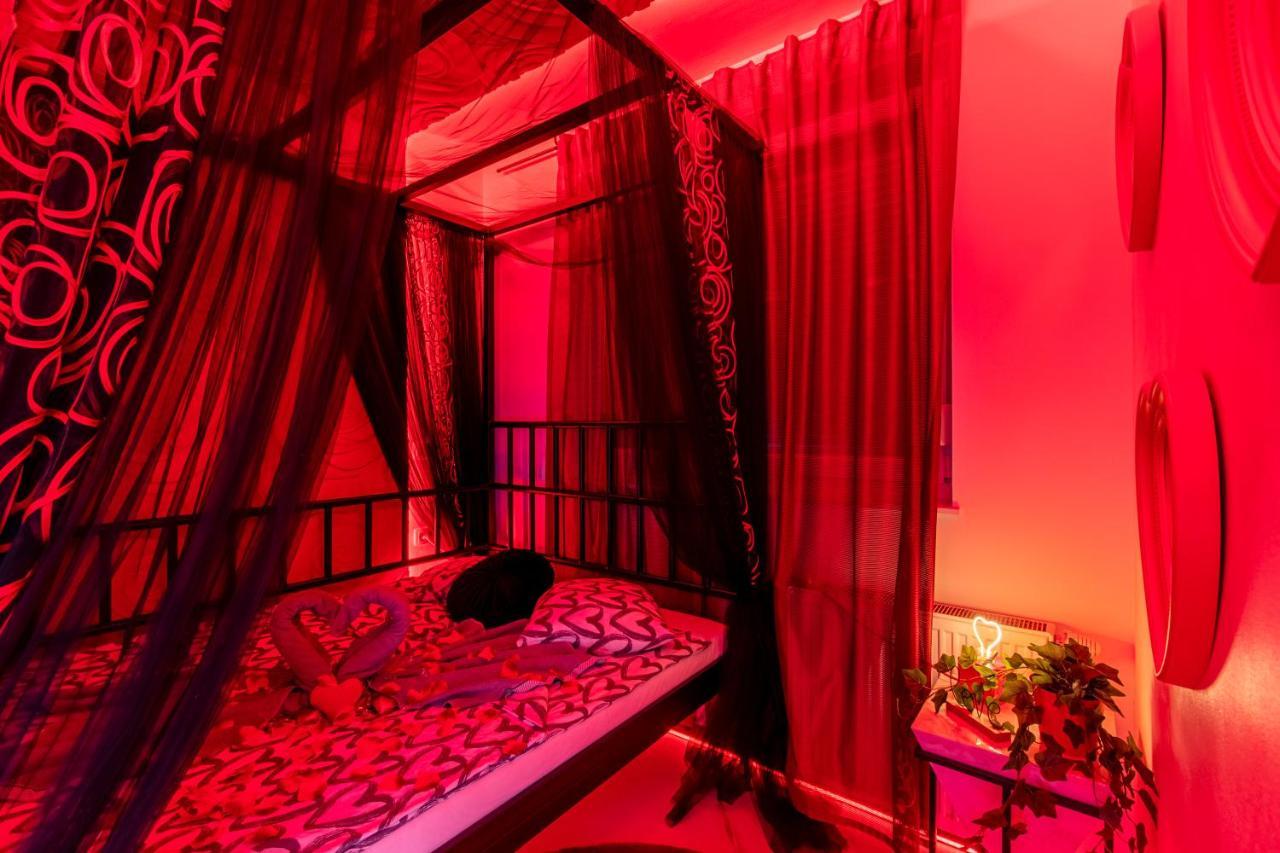 Jacuzzi - Love - Bdsm - Extra Luxury - Ev Chargger - Valentine'S Day - Red Room - Flexible Selfcheckins 28 자그레브 외부 사진